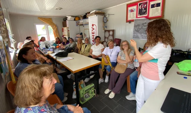 İzmir Çiğli'de kadın sağlığı buluşmaları sürüyor