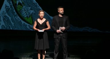 İzmir'de Nazım Hikmet'in ölüm yıl dönümüne Şehir Tiyatroları'ndan özel etkinlik