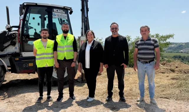 Kocaeli İzmit'te kurban özel atık toplama alanları oluşturuyor