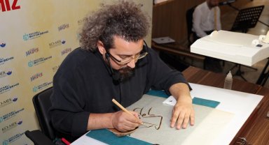 Kocaeli'de hat sanatıyla zamanın ötesine yolculuk