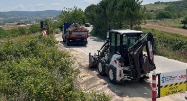 Kocaeli'de Kandıra ve Kartepe'de V kanal temizliği;