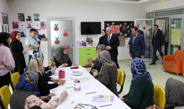 Konya'da Alzheimer hastalarına özel merkez ziyareti gerçekleşti