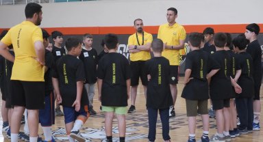 Konya'da basketbol altyapı seçmelerine yoğun ilgi