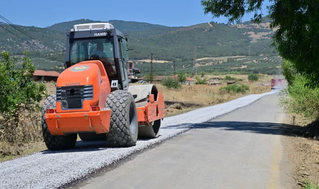 Manisa'da asfalt çalışmaları hız kesmiyor