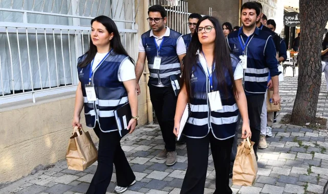 Saha ekipleri 12 bin hanenin kapısını çaldı