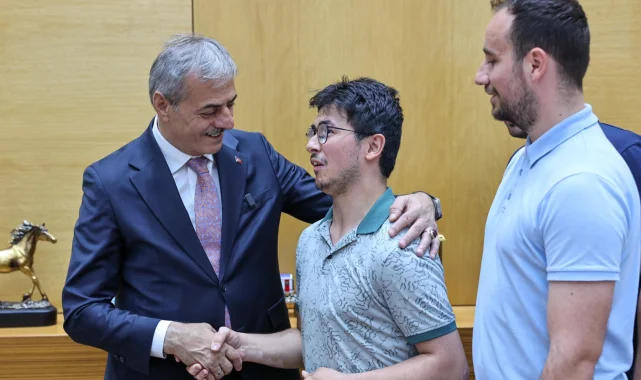 Sakarya Büyükşehir'in geleneği bu bayram da bozulmadı
