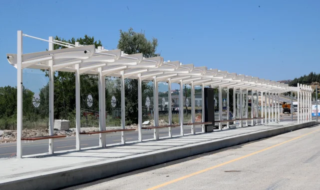 Sakarya'da 13 istasyonlu metrobüs hattına akıllı dokunuş
