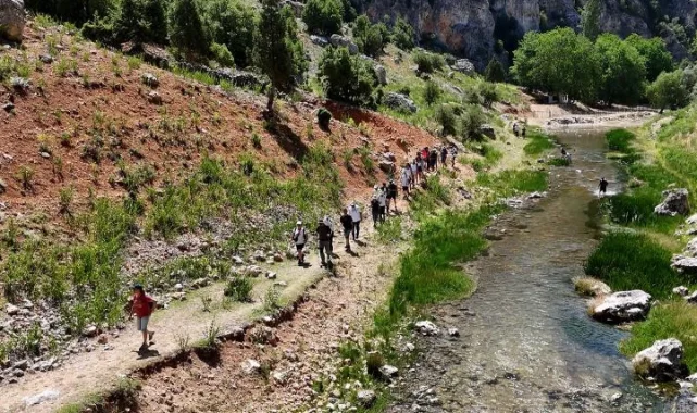 Tarihi Kilikya Yolu'nda 3. etap yürüyüşü