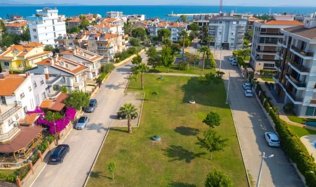 Volkan Konak ve Edip Akbayram'ın isimleri Güzelbahçe'de yaşatılacak