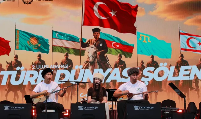 Ankara Keçiören'de Türk Dünyası Şöleni'nde muhteşem final