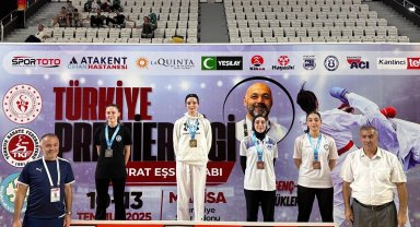 Bursa Büyükşehir Belediyesporlu karatecilerden 8 madalya