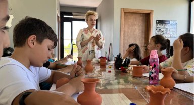 Bursa Nilüfer'de çocuklar arkeoloji ile tanışıyor