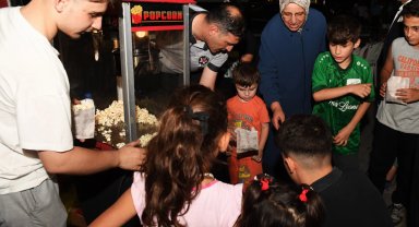 Bursa Osmangazi'de sinema geceleri