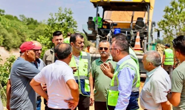 Denizli'de kırsal yollarda asfalt çalışmaları sürüyor