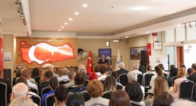 DEÜ'de 15 demokrasi ve milli birlik mesajı verildi