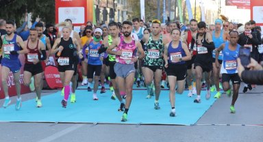 Gazi yarı maratonu için geri sayım başladı