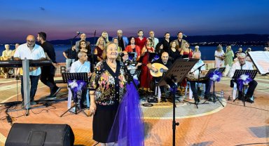 Gölcük Belediyesi TSM Korosu kulakların pasını sildi