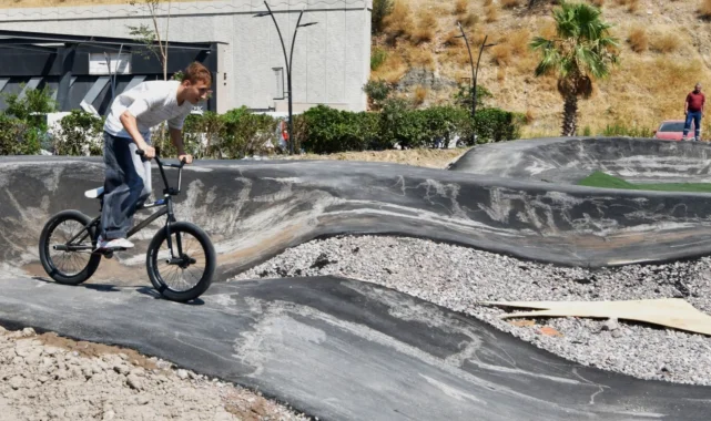 İzmir Bornova'da pedallar geleceğe dönecek