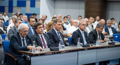 İzmir'de mobilya buluşması