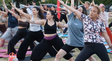 İzmitliler yoga etkinliğinde buluştu