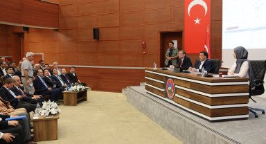 Kayseri'de yatırım ve koordinasyon toplantısı