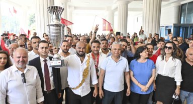 Kırkpınar'ın Şampiyonu Muratpaşa'da coşkuyla kutlandı