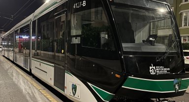 Kocaeli'de 9. tramvay raylara indirildi