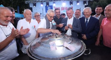 Kocaeli'de kazan açıldı, ilk helvalar dağıtıldı