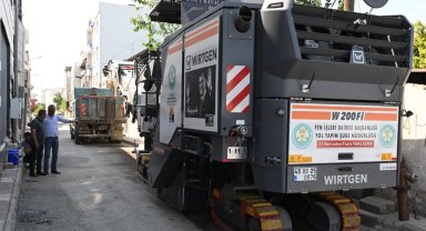 Manisa'da asfalt çalışmaları başlandı