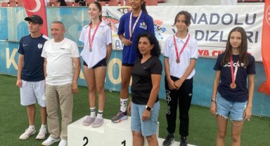 Sakarya sporcuları başarılarına yenilerini ekledi