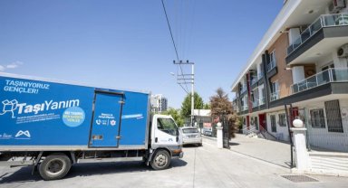 'Taşıyanım' projesiyle öğrencilerin taşınma derdi de masrafı da bitti