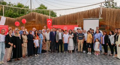 Vali Faik Oktay Sözer, koruyucu ailelerle bir araya geldi