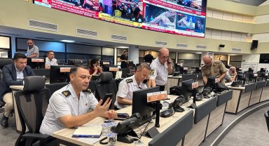 AFAD: 20 artçı deprem kaydedildi, 24 hasar ihbarı geldi