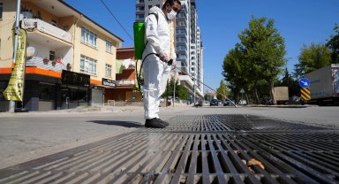 Ankara Keçiören'de ilaçlamalara devam
