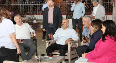 Başkan Büyükgöz Mollafenarili vatandaşlarla çay sohbetinde buluştu