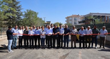 Başkan Ünlüce Alpu'da altyapı ve üstyapı çalışmalarını inceledi