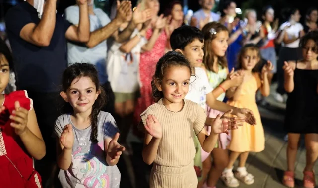 Bursa Gemlik'te yaz akşamları keyifle geçiyor