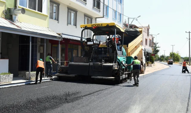Bursa Osmangazi'de asfalt çalışmalarına hız verildi