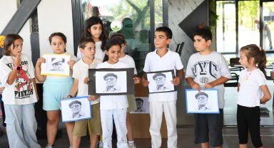 Bursa Osmangazi'de geleceğin tiyatrocu ve arkeologları yetiştiyor