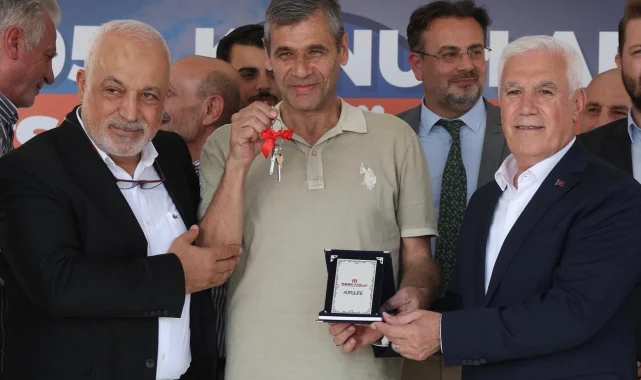 Bursa'daki büyük dönüşümde ilk anahtarlar teslim edildi
