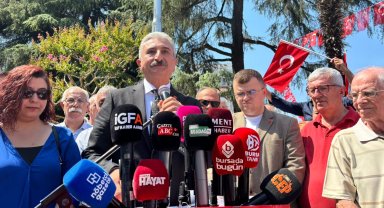 CHP Bursa'dan bağımsızlık ve Cumhuriyet vurgusu
