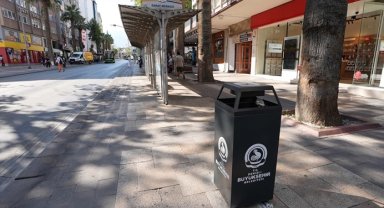 Denizli Büyükşehir çöp kutularını yeniliyor