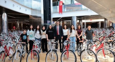 Denizli'de başarıya pedal gücü: 615 öğrenciye bisiklet ödülü