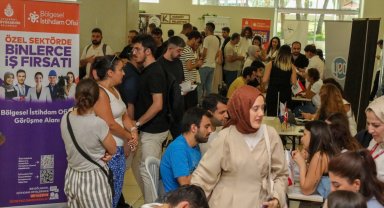 İBB'nin kariyer kapısı Bakırköy'de aralanıyor