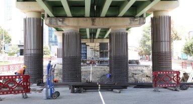 İstanbul'da M1 metro hattının viyadükleri afete karşı güçlendiriliyor