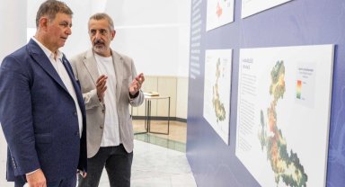 "İz'in Peşinde" İzmir'in geleceğini anlatıyor