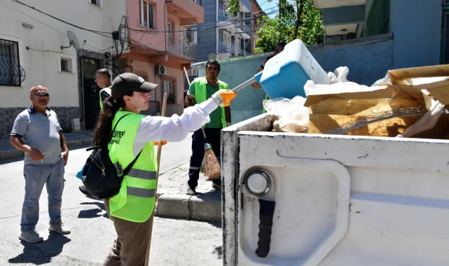 İzmir Bornova'da her gün iki mahallede derin temizlik