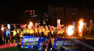 Konya'da 'Spor Okulları Olimpiyatları'na coşkulu açılış