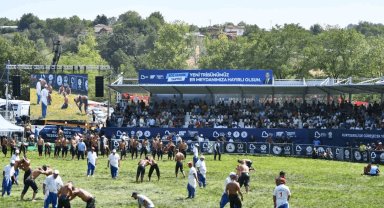 Kurtdere Er Meydanı yenilendi, yağlı güreşlere yeni soluk geldi