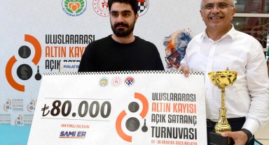 Malatya Uluslararası Altın Kayısı'da 'şah-mat'çılar ödüllendirildi
